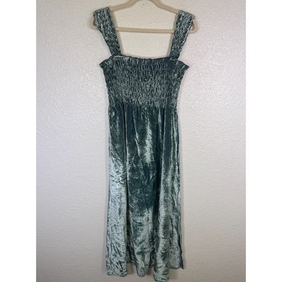 Free People Camille Dress Womens Small Velvet Midi Smocked Romantic Boho NEW - Picture 1 of 11